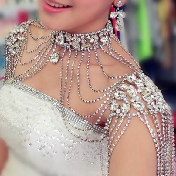 Rhinestone/Tulle Frills Bridal Shoulder Tassel, Glam Coverup for Strapless Dress - Picture 4 of 10